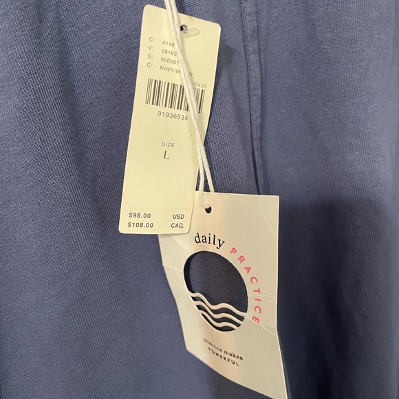 Daily Practice by Anthropologie Navy Marine oversized mesh back yoga Shirt Lg - Picture 6 of 16